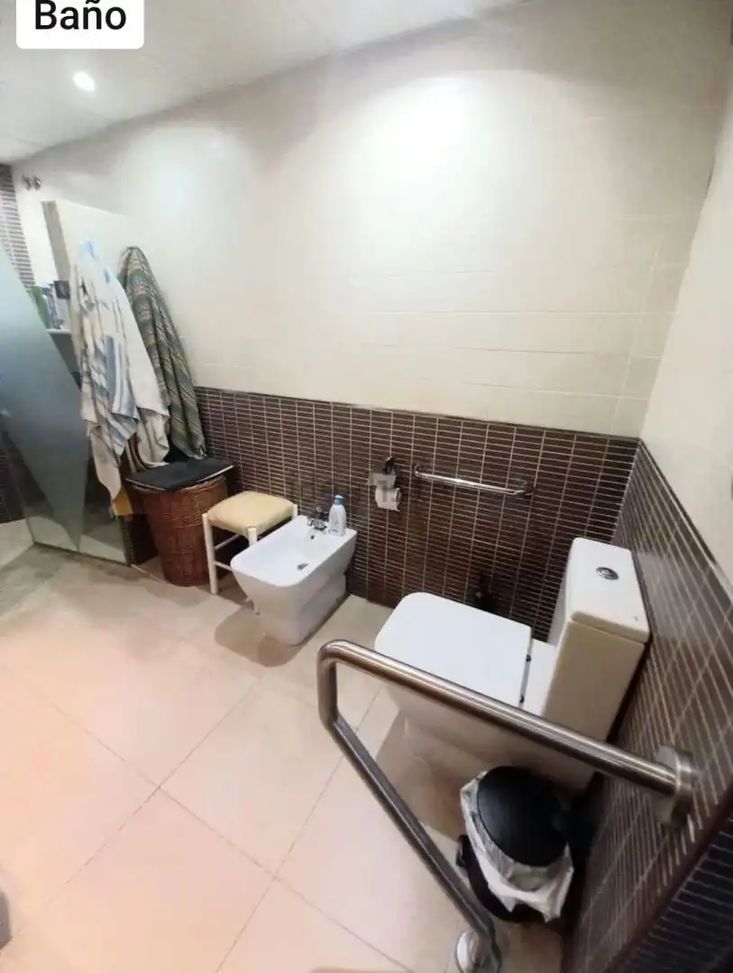 Bany de Casa o xalet en venda en Córdoba amb Traster