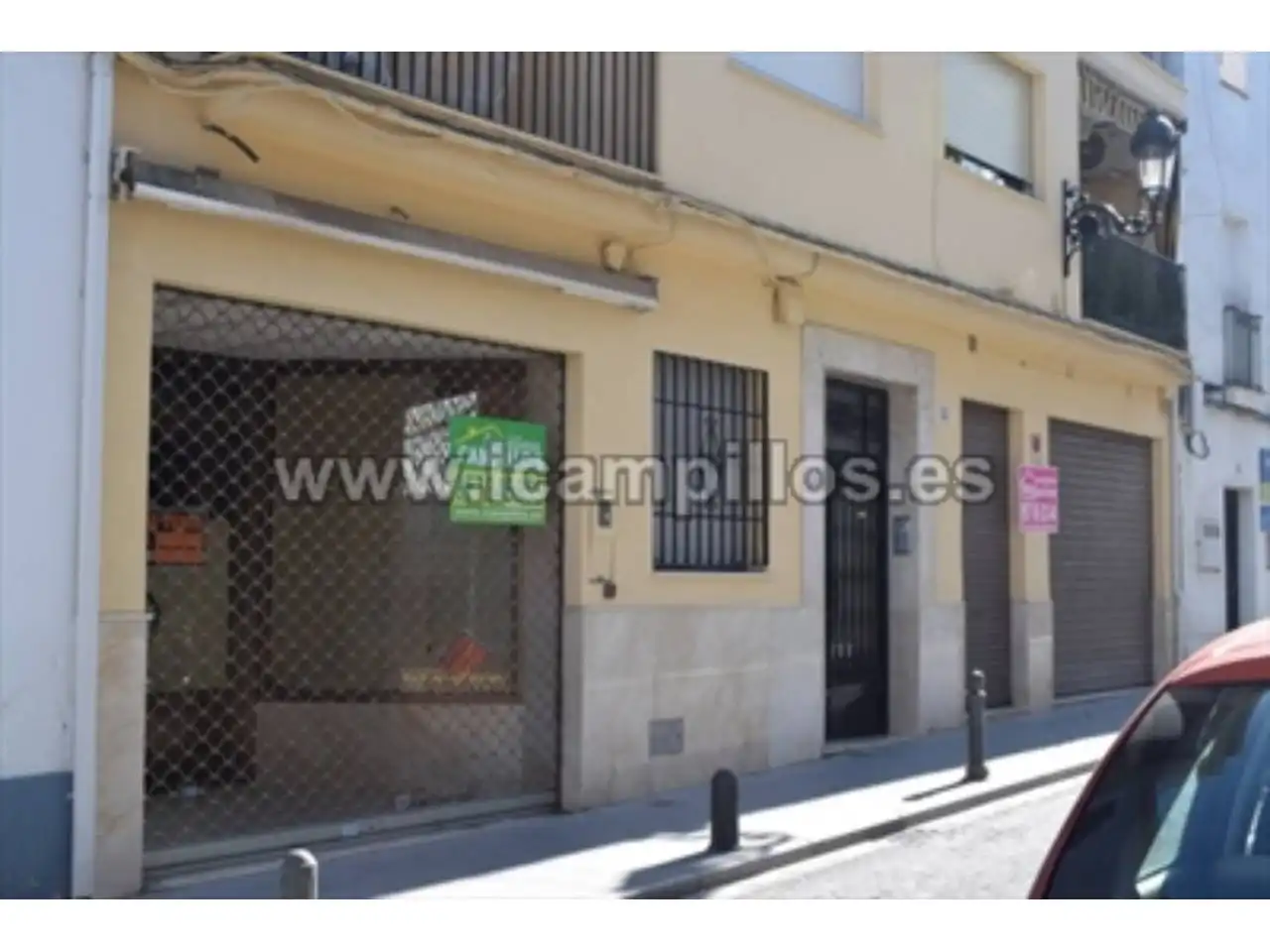 Locale commerciale in vendita a Baena