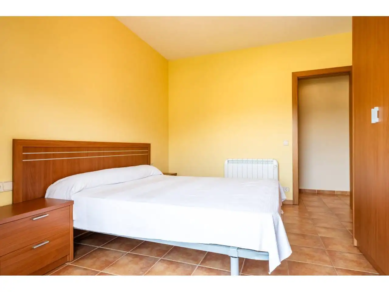 Habitación de Piso en venta en Avià con Calefacción y Balcón