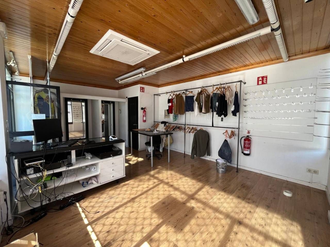 Premises to rent in Calvet i Rubalcaba, Centre - Barri Vell