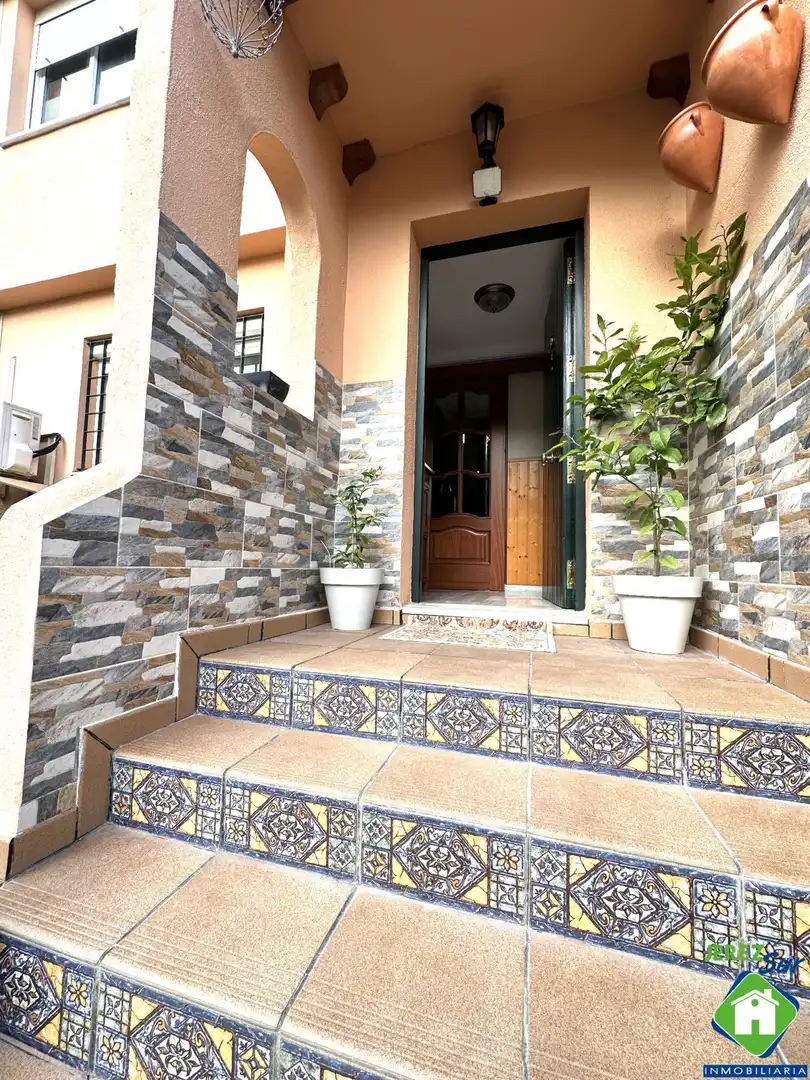 Detached homes for sale in Jerez de la Frontera  with Air Conditioner, Heating and Private garden