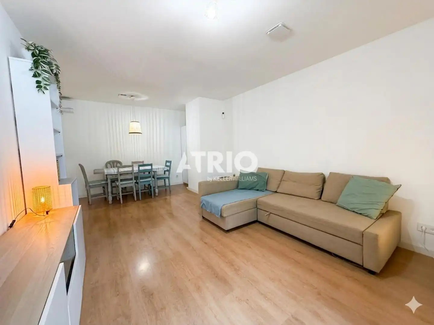 Sala de estar de Piso en venta en  Palma de Mallorca con Aire acondicionado, Terraza y Piscina