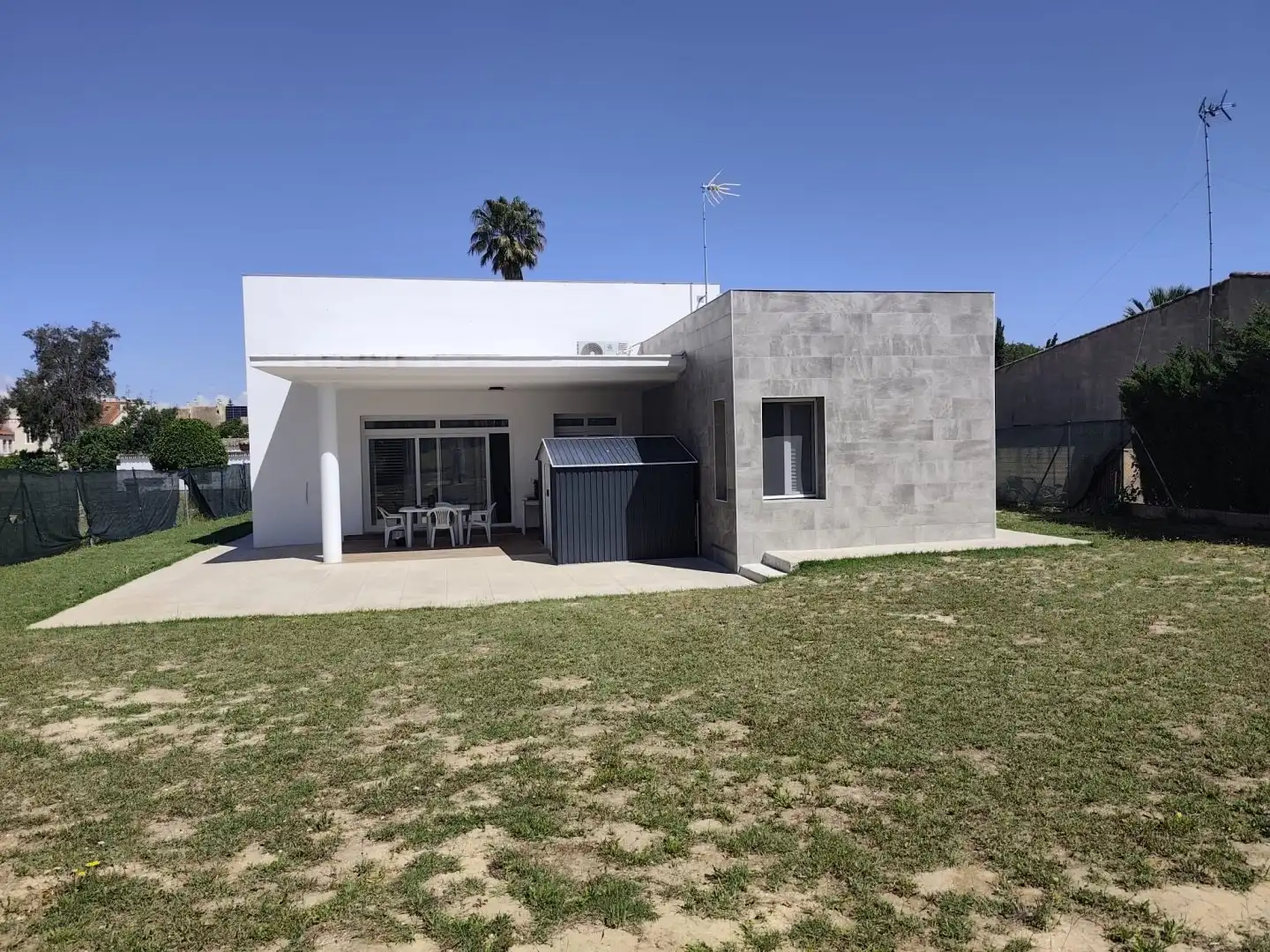 Exterior view of Houses for sale in Aznalcázar  with Air Conditioner, Heating and Private garden