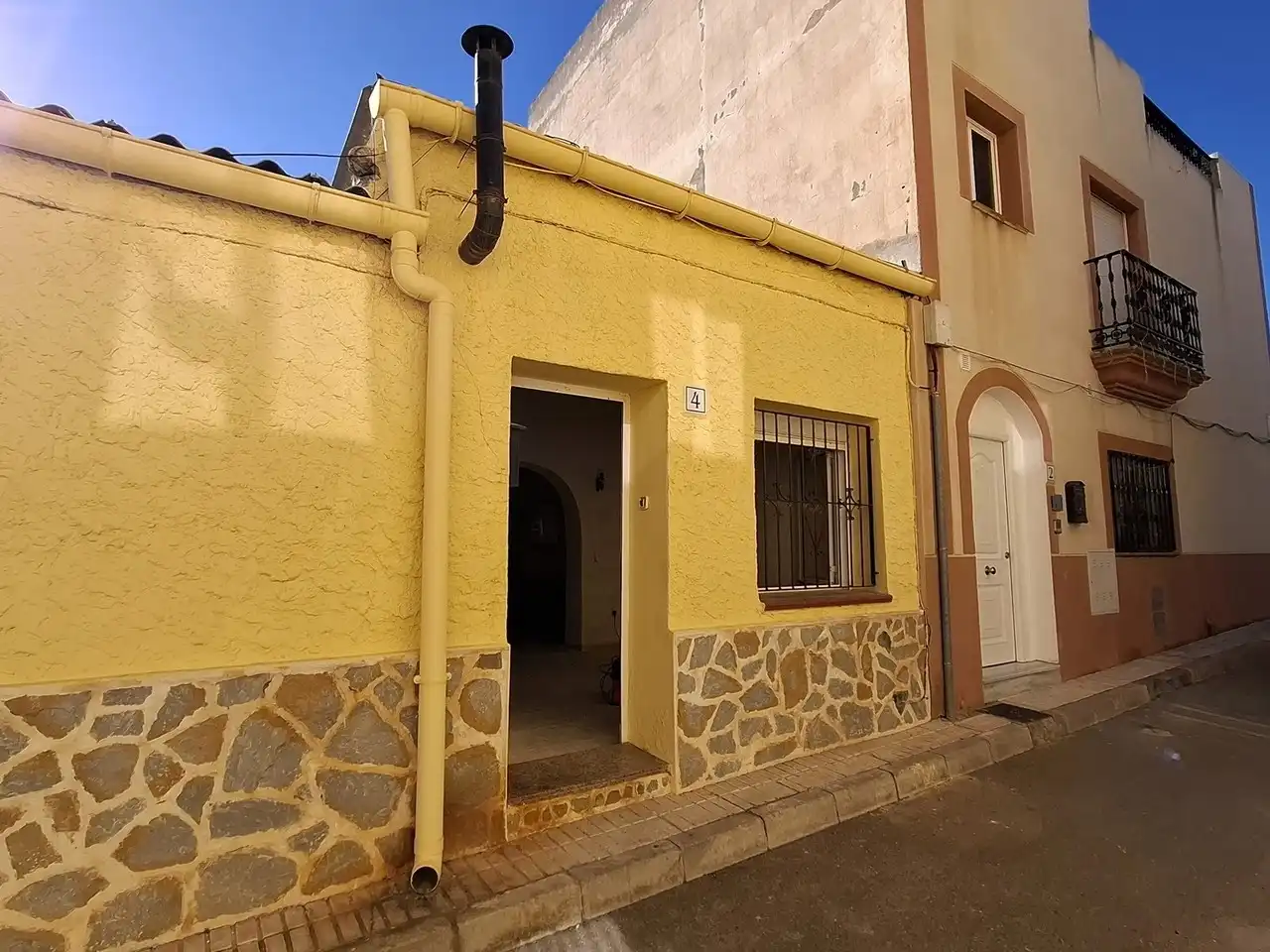 Vista exterior de Finca rústica en venda en Turre amb Terrassa i Moblat