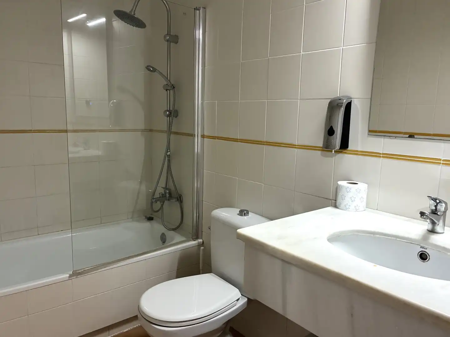 Bany de Estudi en venda en Palafrugell amb Aire condicionat, Terrassa i Piscina