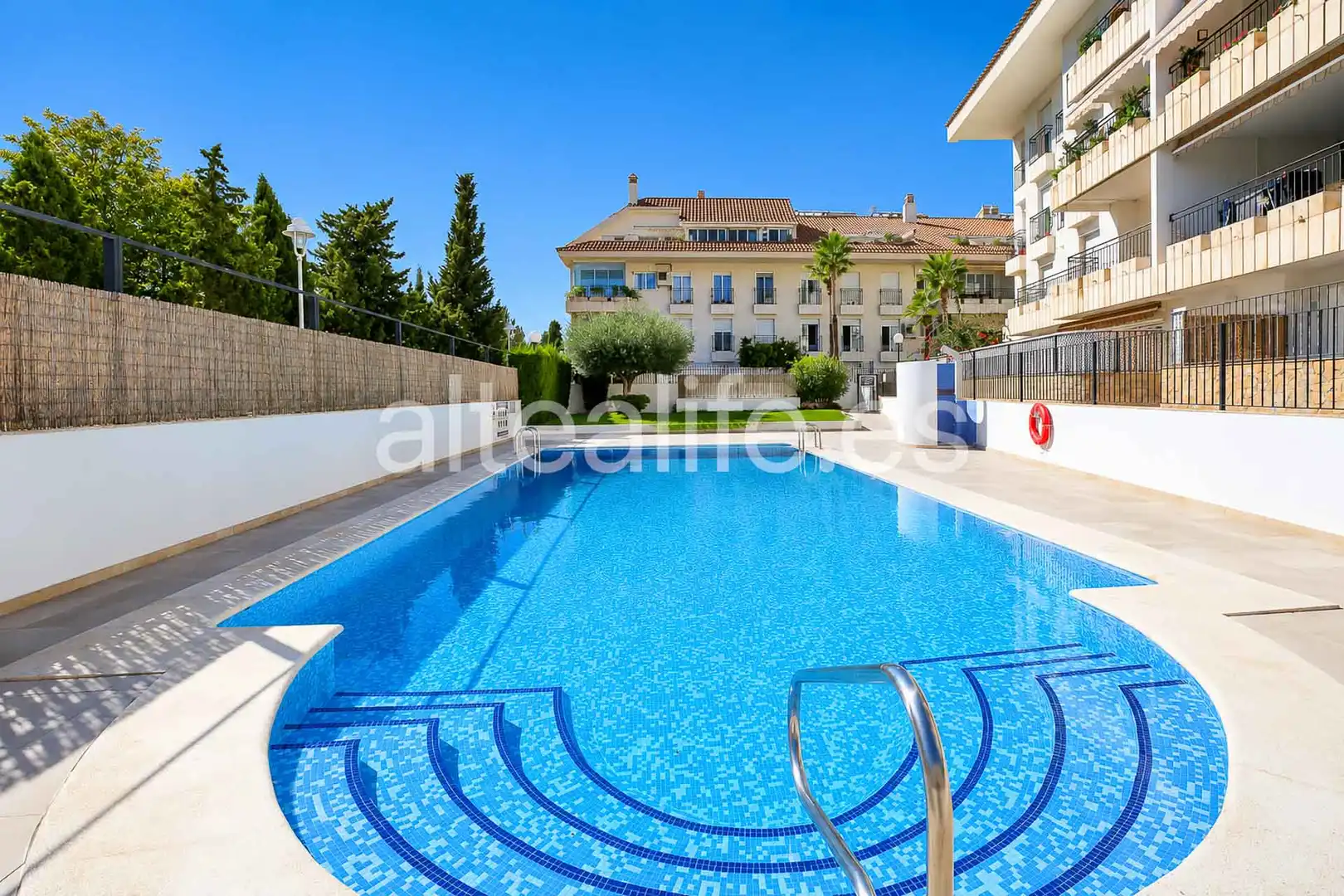 Piscina de Apartamento en venta en Altea ciudad