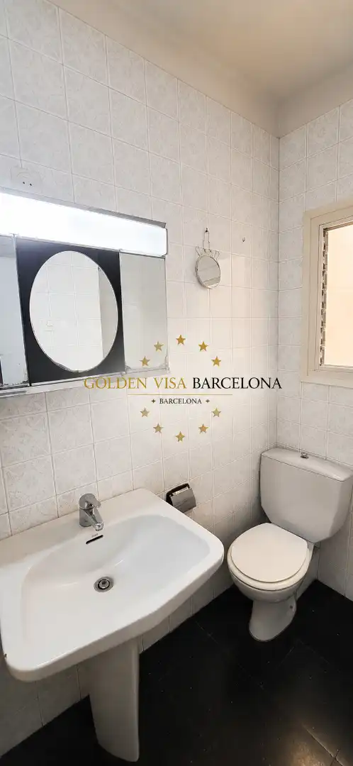 Baño de Piso en venta en Terrassa con Calefacción, Amueblado y Horno
