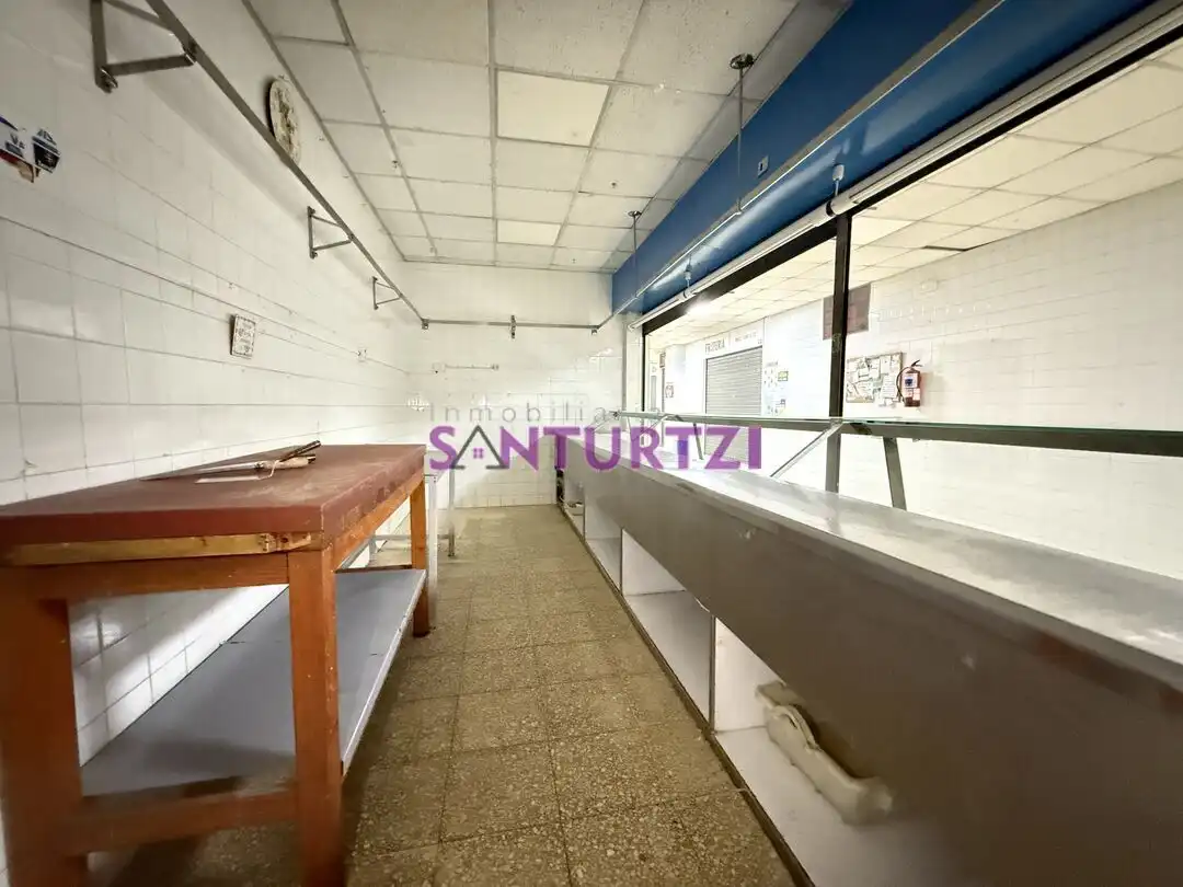 Geschaftsraum zum Verkauf in Santurtzi 