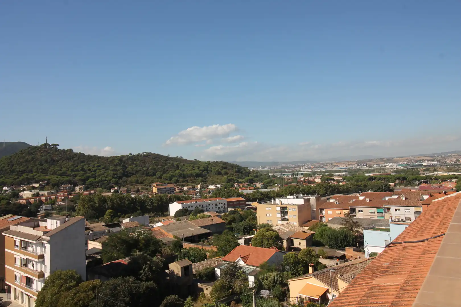 Vista exterior de Piso en venta en Martorelles con Aire acondicionado, Parquet y Horno