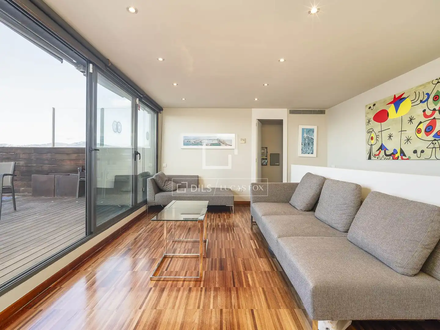 Living room of Attic for sale in Barcelona  with Air Conditioner, Parquet flooring and Terrace
