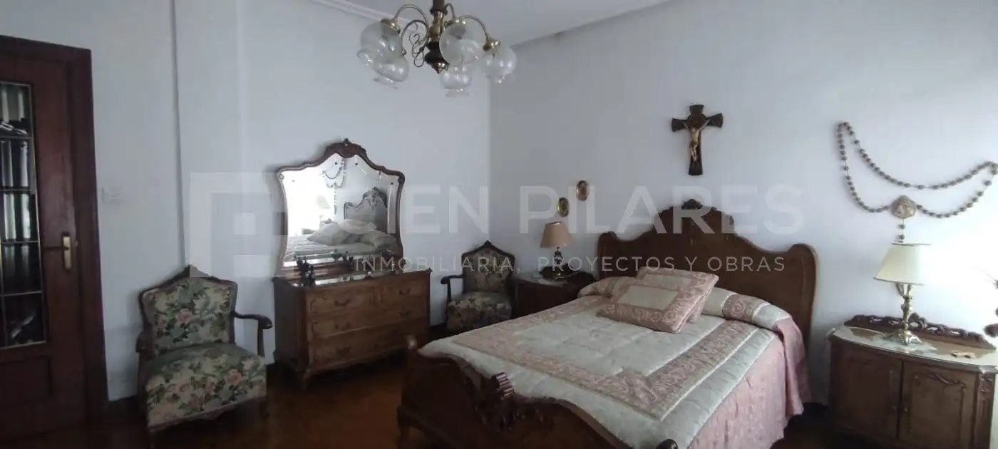 Bedroom of Flat for sale in  Logroño