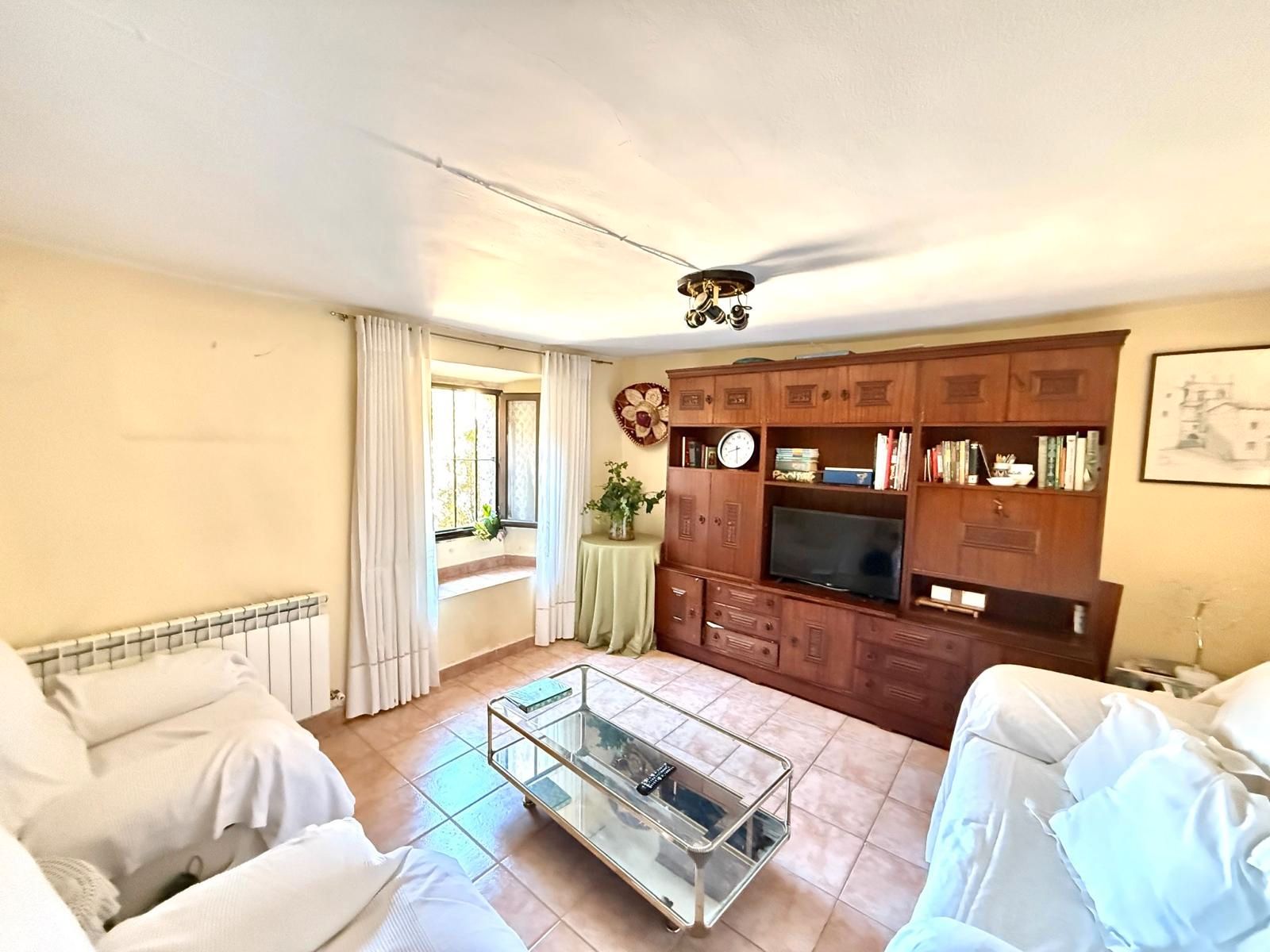 Wohnzimmer von Country house zum verkauf in Sasamón mit Heizung und Internet
