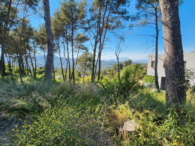 Terreno residencial en Venta en Corbera de Llobregat