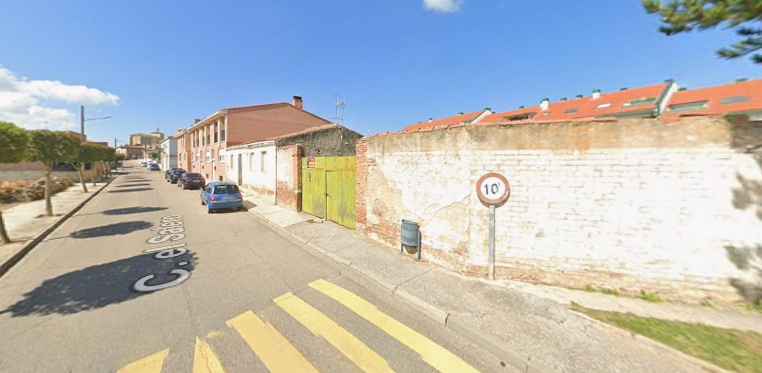 Country house for sale in Villalobón