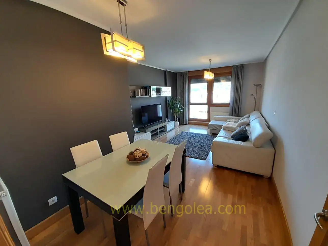 Piso en venta en Lasesarre