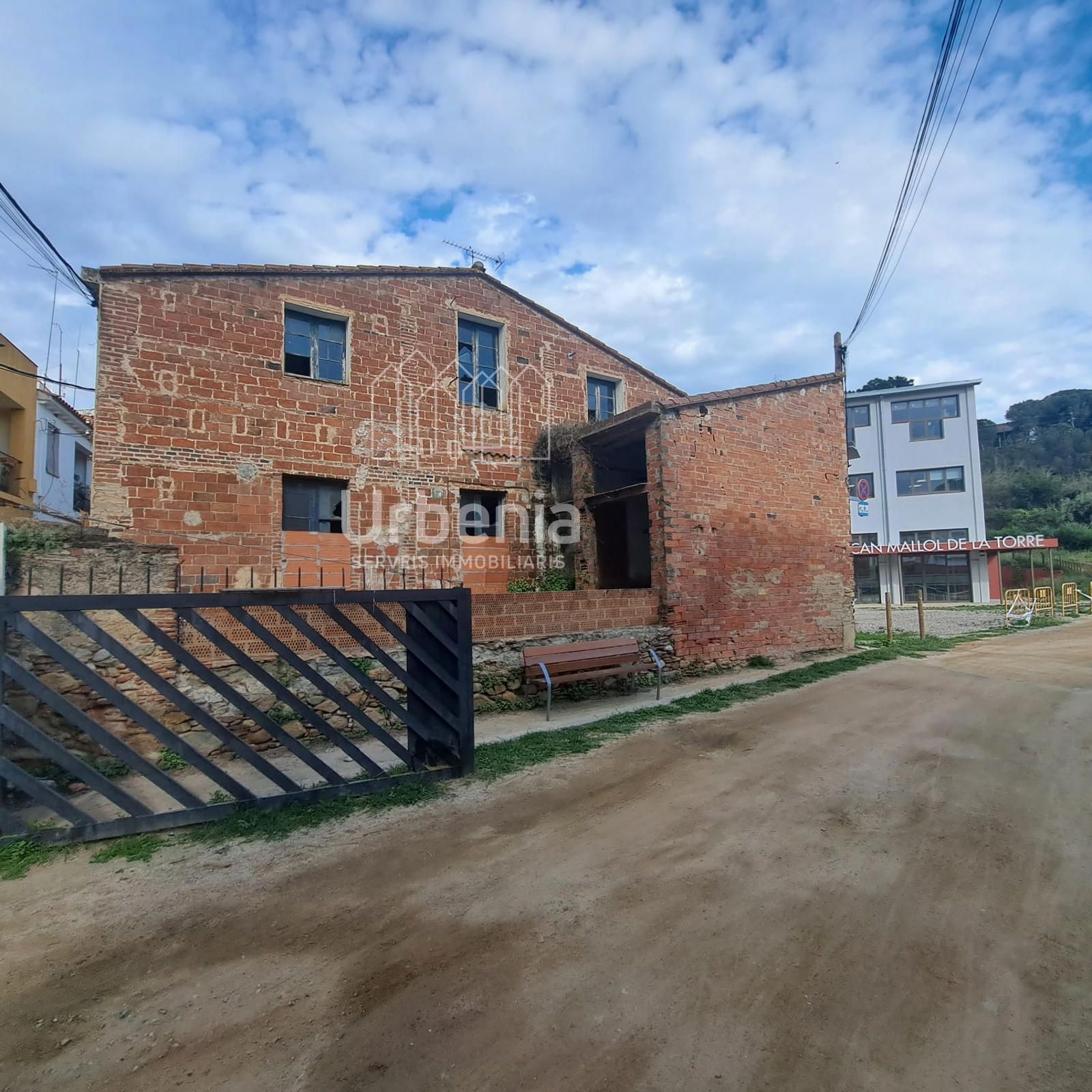 Exterior view of House or chalet for sale in Arenys de Munt