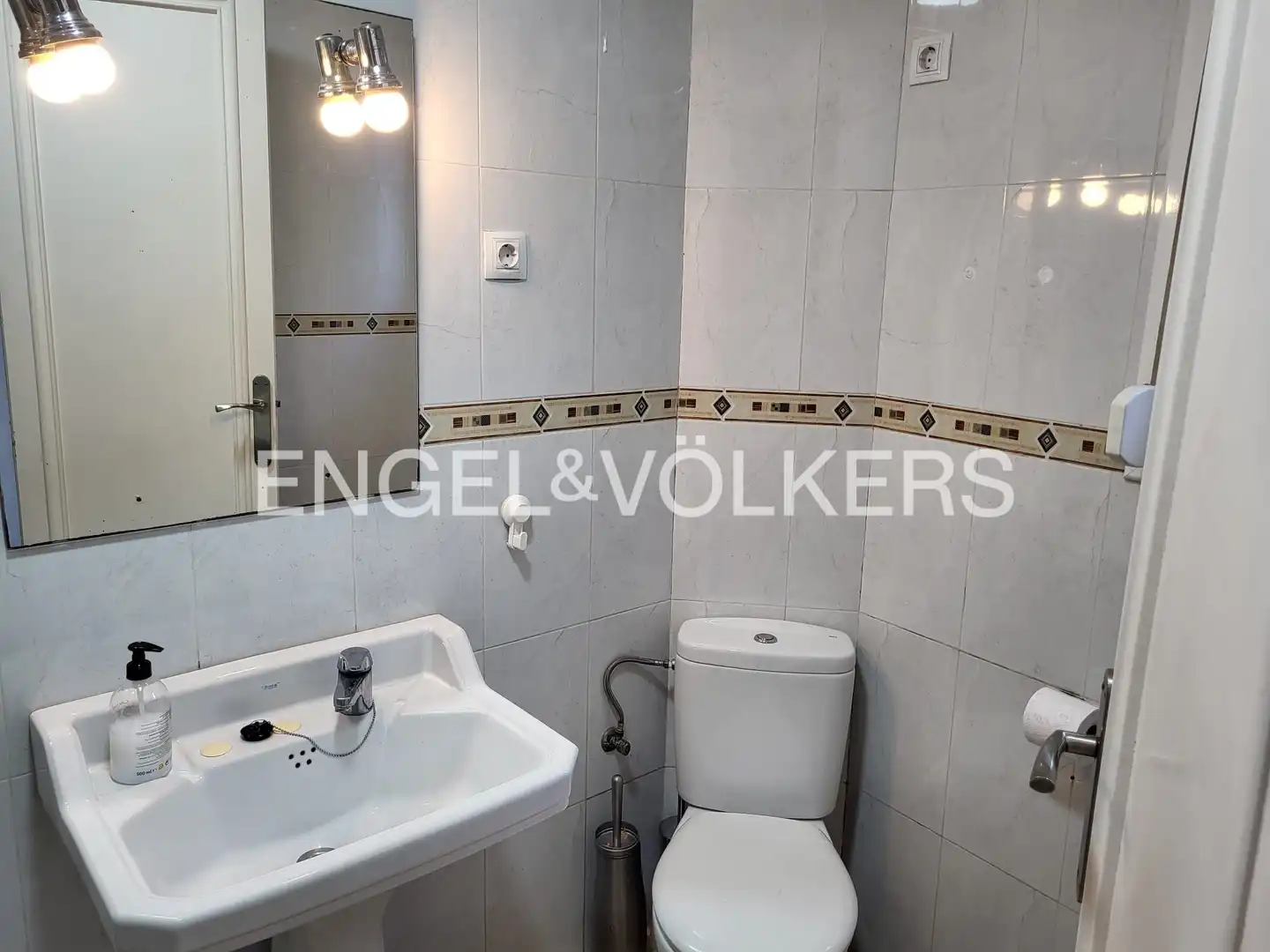 Bathroom of Flat for sale in Manresa  with Heating, Furnished and Balcony