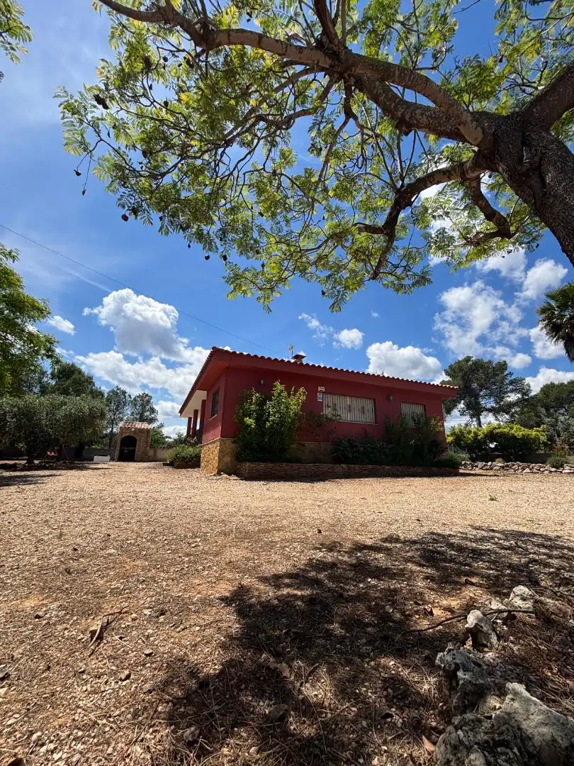 Vista exterior de Casa o chalet en venta en Catadau con Aire acondicionado, Jardín privado y Terraza