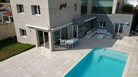 Empuriabrava  Exclusiva villa contemporánea con piscina privada y 3 suites en orientación sur, imatge 5