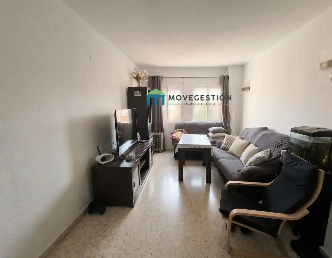 Wohnzimmer von Erdgeschoss zum Verkauf in Ubrique