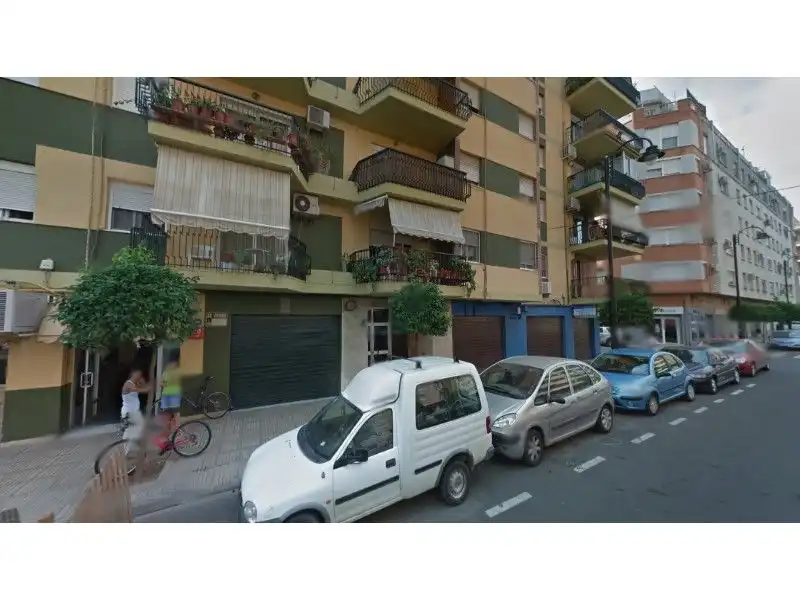 Business premises for sale in Casc Urbà, imagen 2