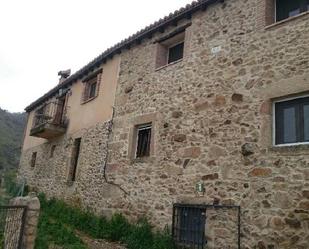 Außenansicht von Haus oder Chalet zum verkauf in Segura de Toro mit Klimaanlage und Heizung