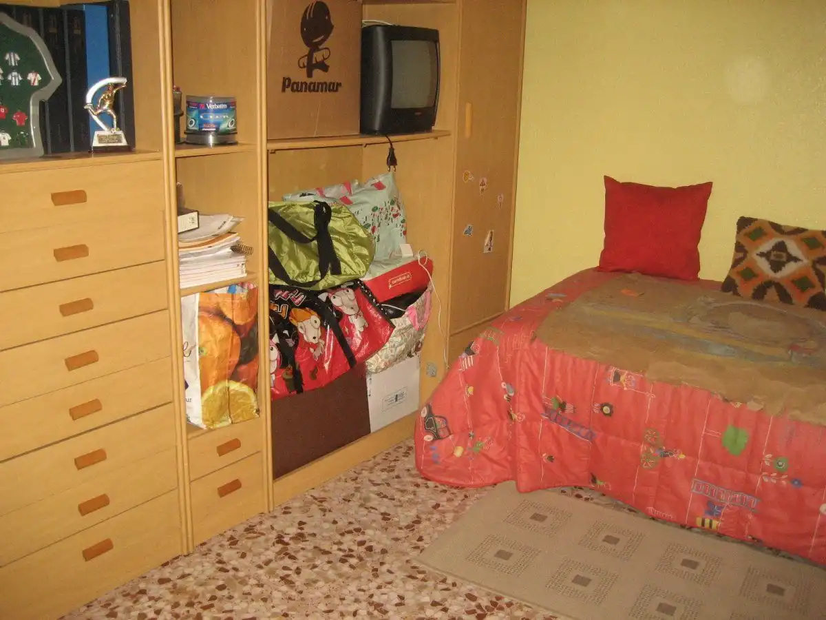 Habitación de Dúplex en venta en Elda