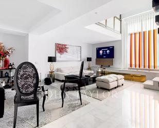 Living room of Duplex for sale in  Madrid Capital  with Air Conditioner, Heating and Storage room