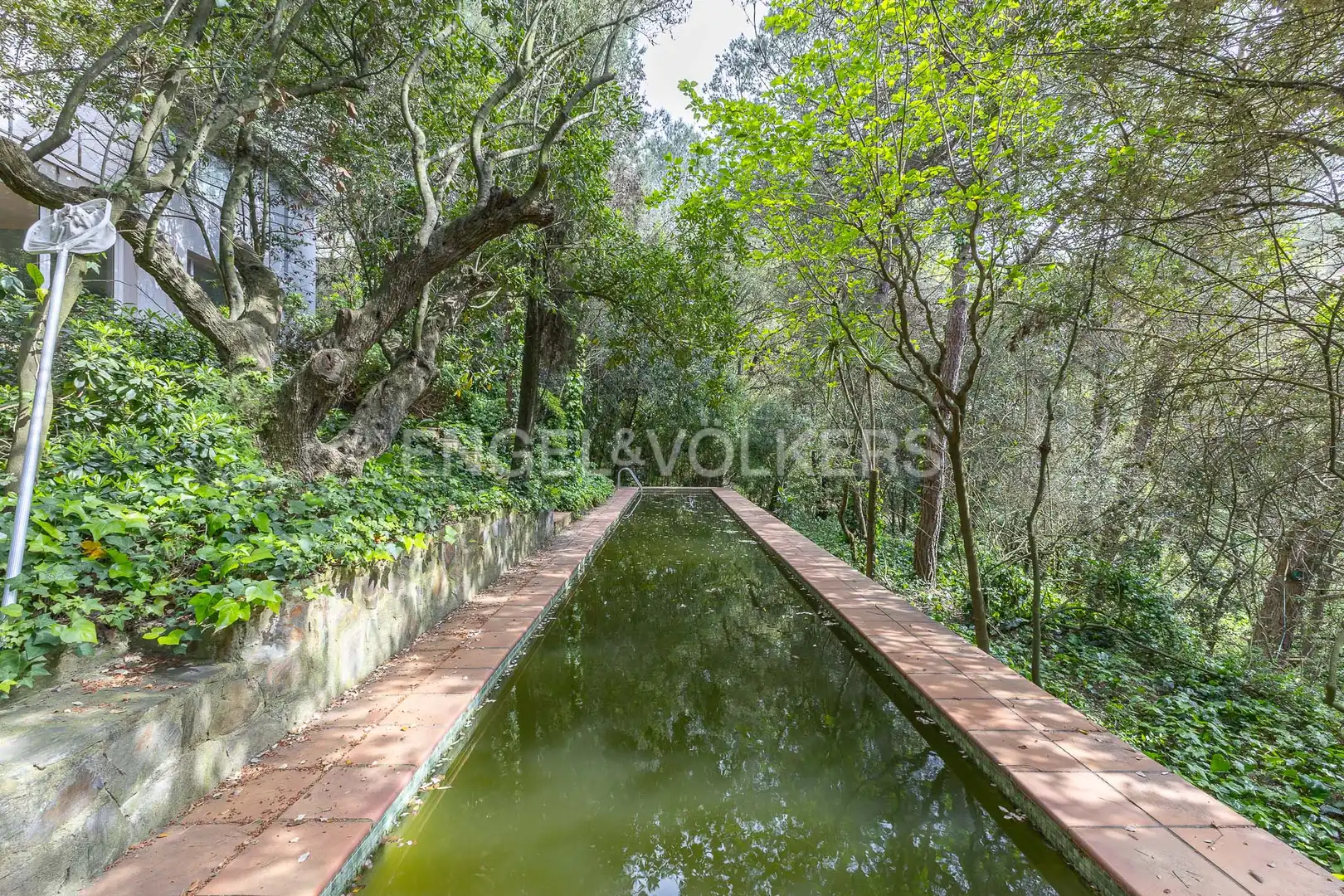 Piscina de Casa o chalet en venta en Barcelona con Calefacción, Jardín privado y Terraza