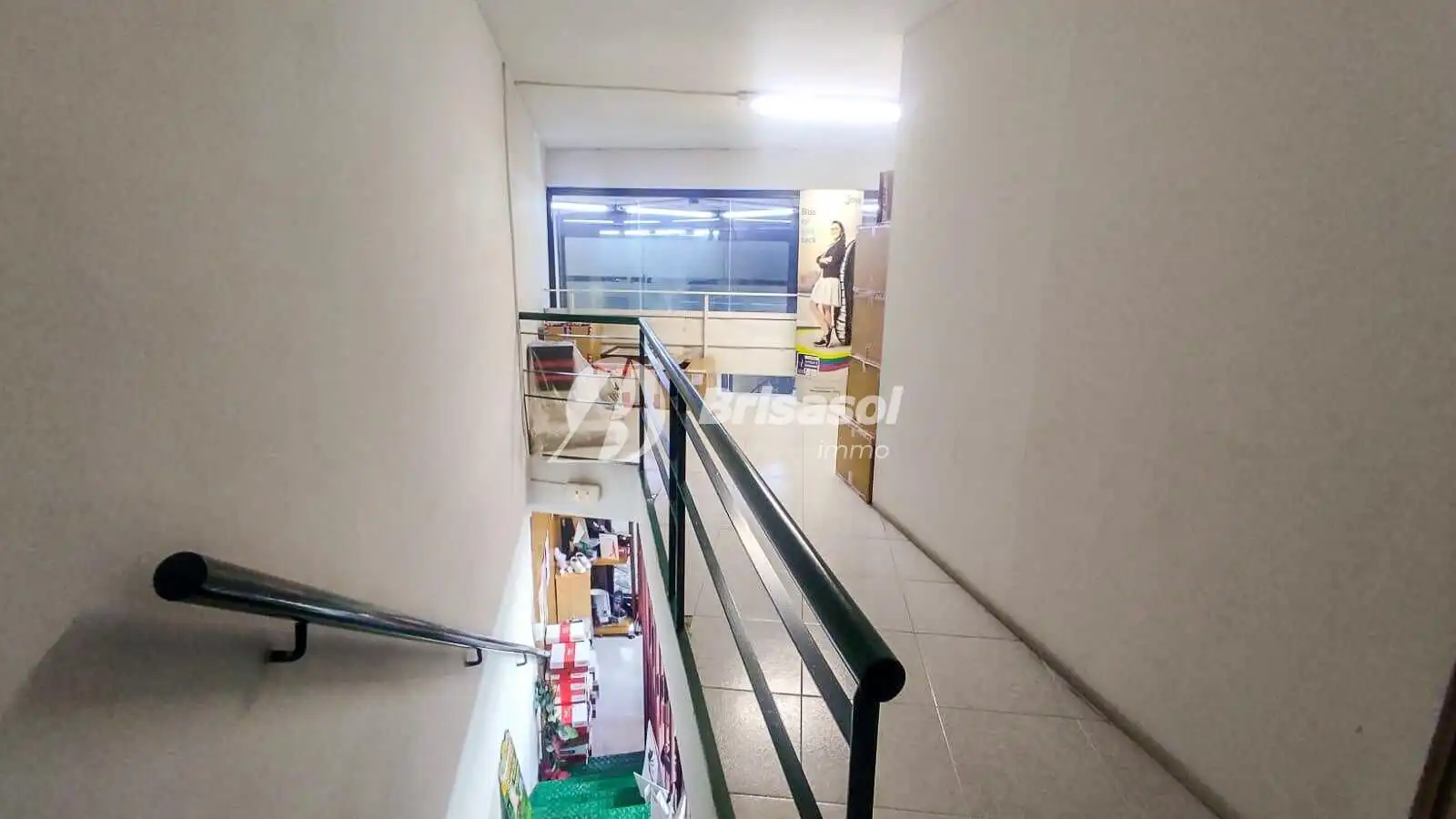 Commercial properties for rent in Centre