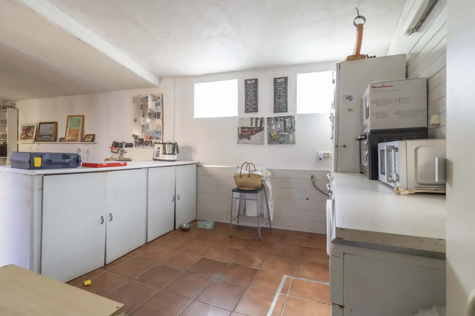Kitchen of Houses for sale in Bormujos  with Air Conditioner, Terrace and Storage room