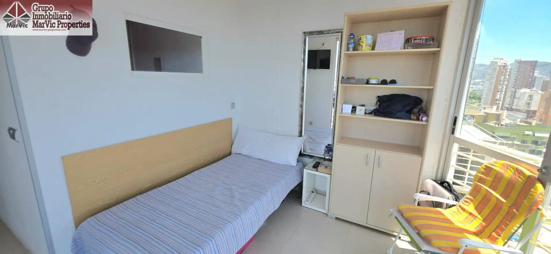 Habitación de Apartamento en venta en Benidorm con Aire acondicionado, Terraza y Amueblado