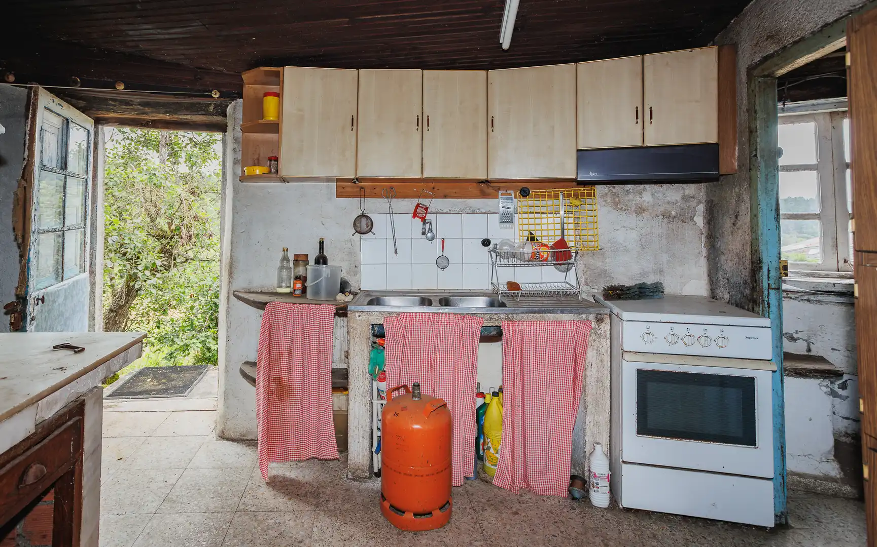 Kitchen of Country homes for sale in O Saviñao   with Furnished