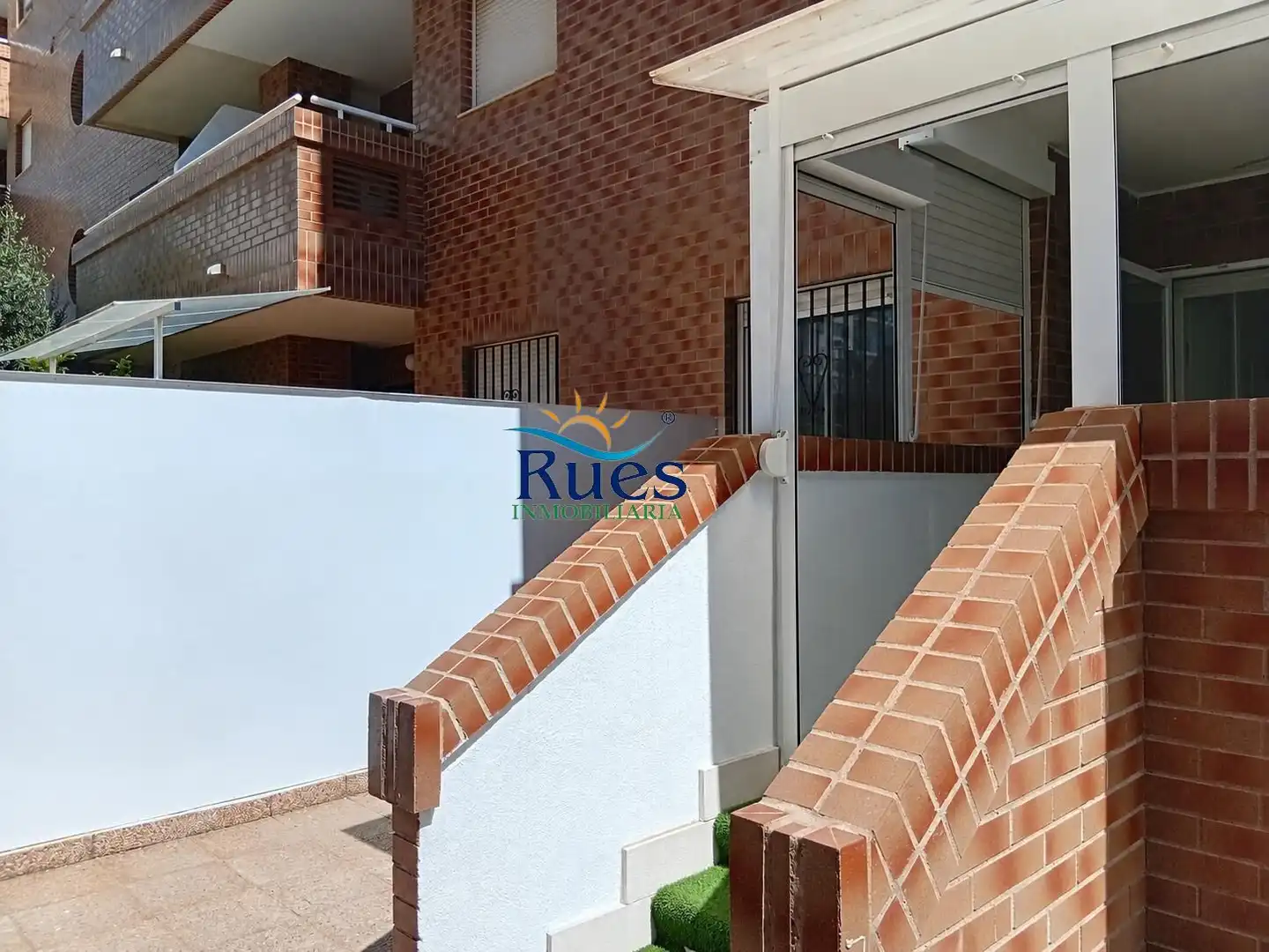 Vista exterior de Planta baixa en venda en Oropesa del Mar / Orpesa amb Aire condicionat, Terrassa i Traster