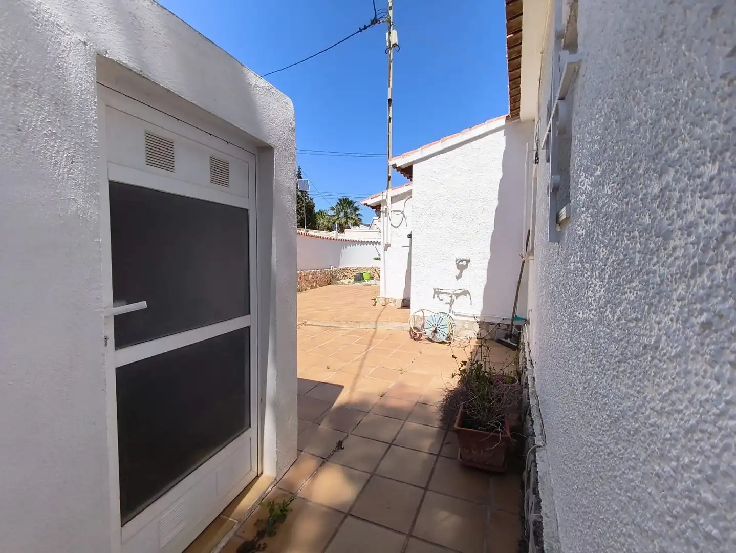 Vista exterior de Casa o chalet en venta en Benissa con Aire acondicionado, Piscina y Amueblado