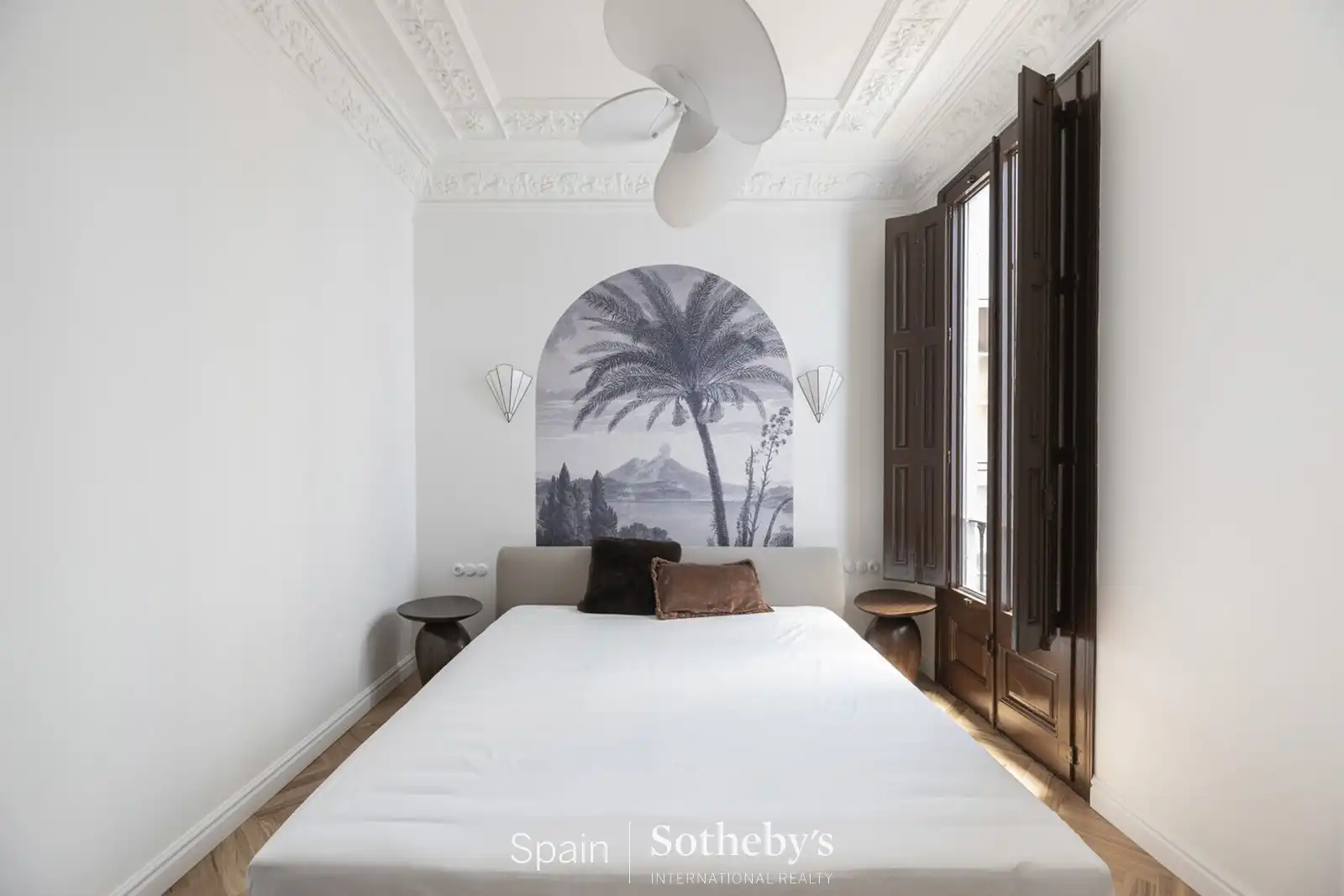 Dormitori de Apartament en venda en Barcelona amb Aire condicionat