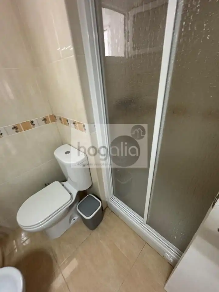 Wohnung zur Miete in Juan XXIII - Rochelambert