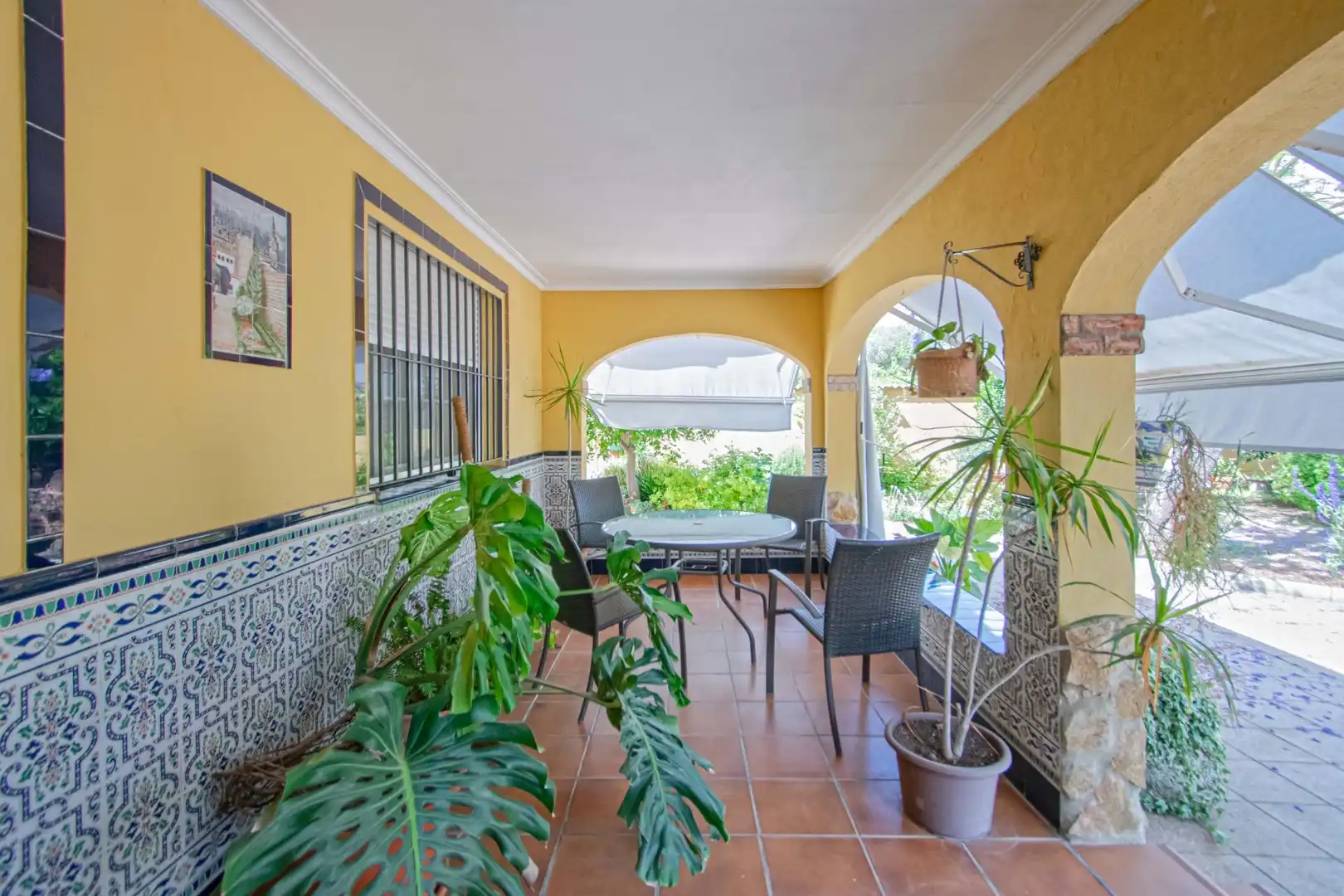 Terrace of Houses for sale in Mairena del Aljarafe  with Air Conditioner, Heating and Private garden