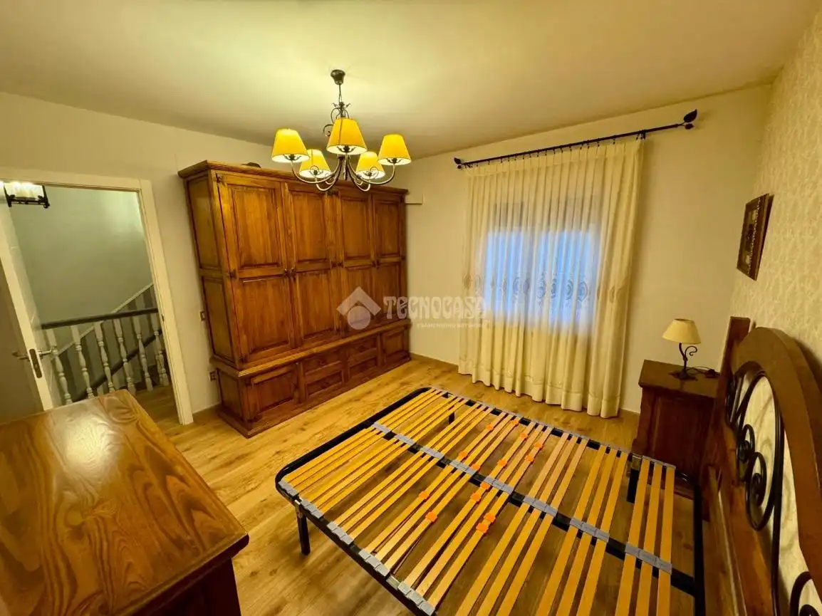 Habitación de Casa adosada en venta en Yepes