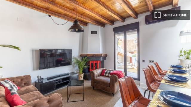 Piso en Alquiler en Universidad - Malasaña