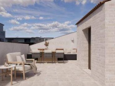 Duplex con balcone in vendita a CL SOL DEL 172SABADELL (BARCELONA) 172