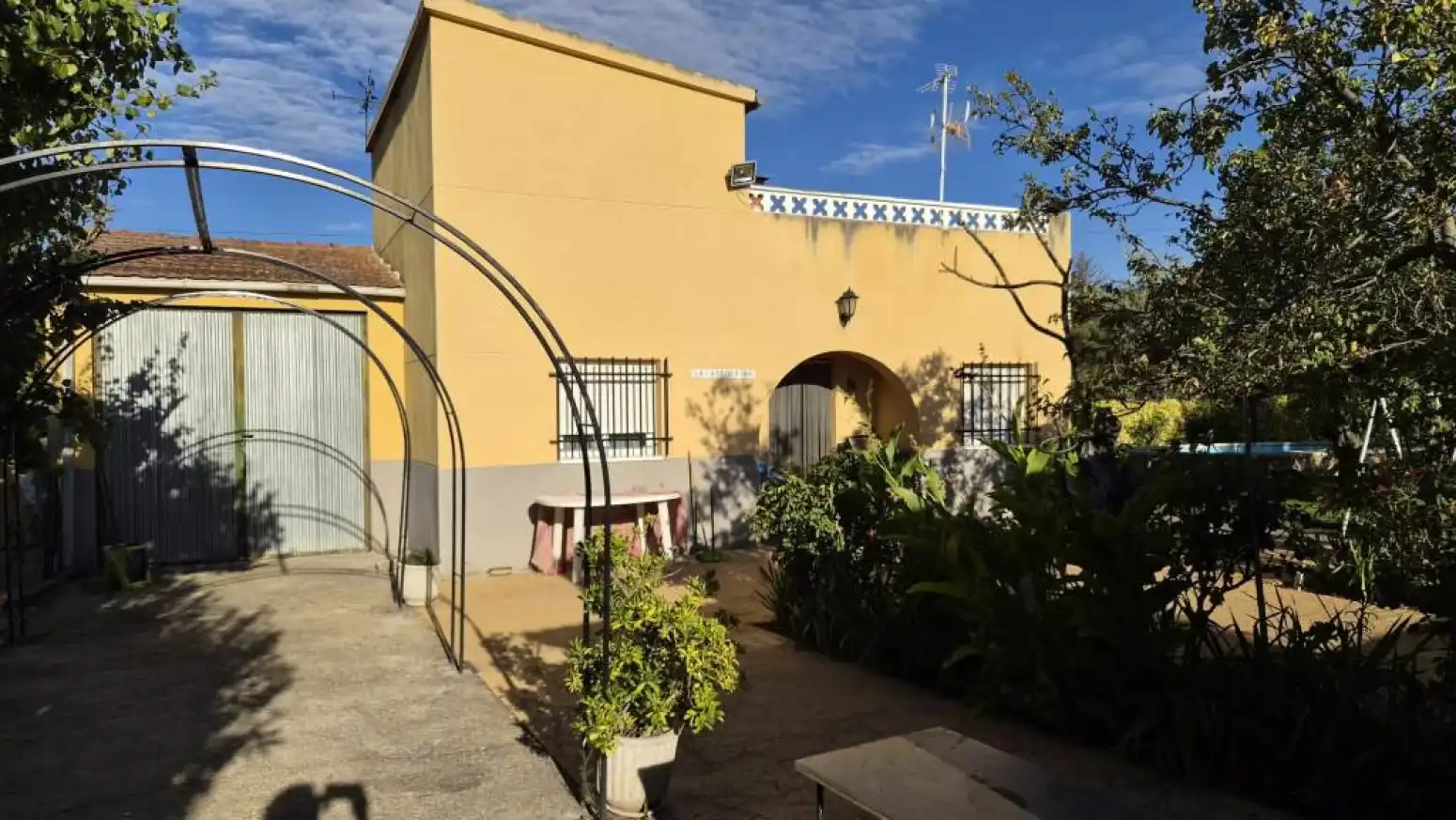 Vista exterior de Terreno en venta en Pelabravo