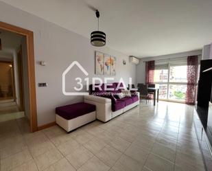 Living room of Flat to rent in  Madrid Capital  with Air Conditioner, Heating and Storage room