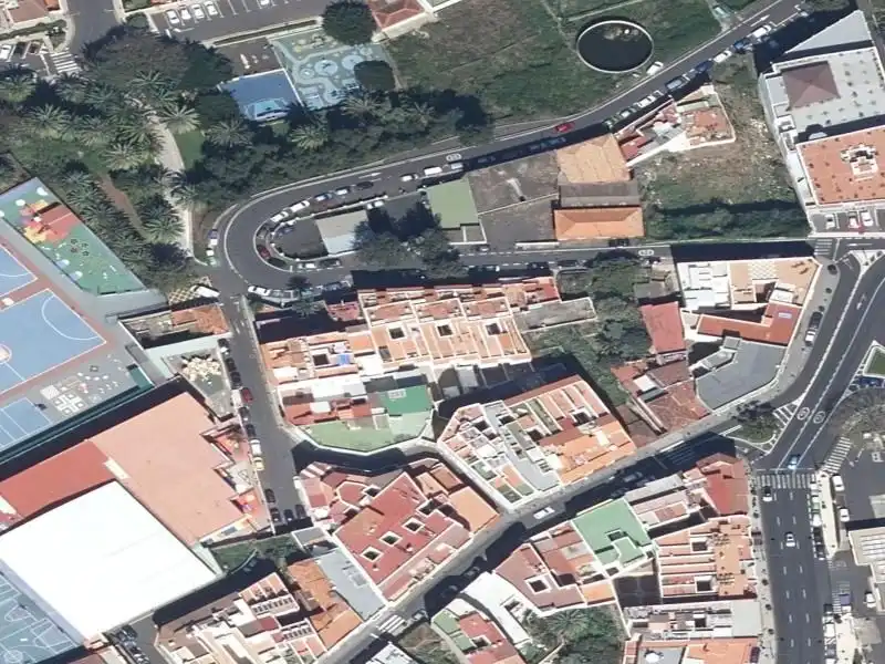 Vista exterior de Pis en venda en La Orotava