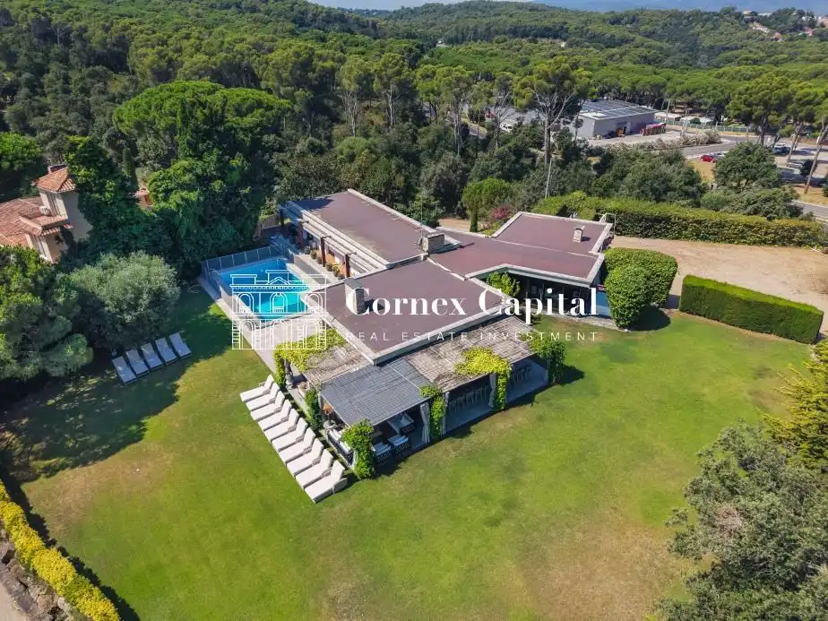 Vista exterior de Casa o chalet en venta en Begur con Aire acondicionado, Calefacción y Jardín privado