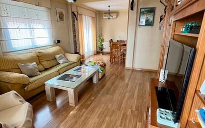 Sala d'estar de Àtic en venda en Pinto amb Aire condicionat i Terrassa