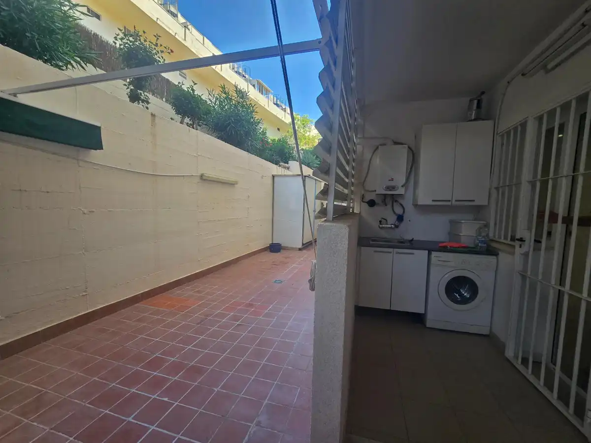 Cuina de Apartament en venda en Benalmádena amb Aire condicionat, Calefacció i Jardí privat