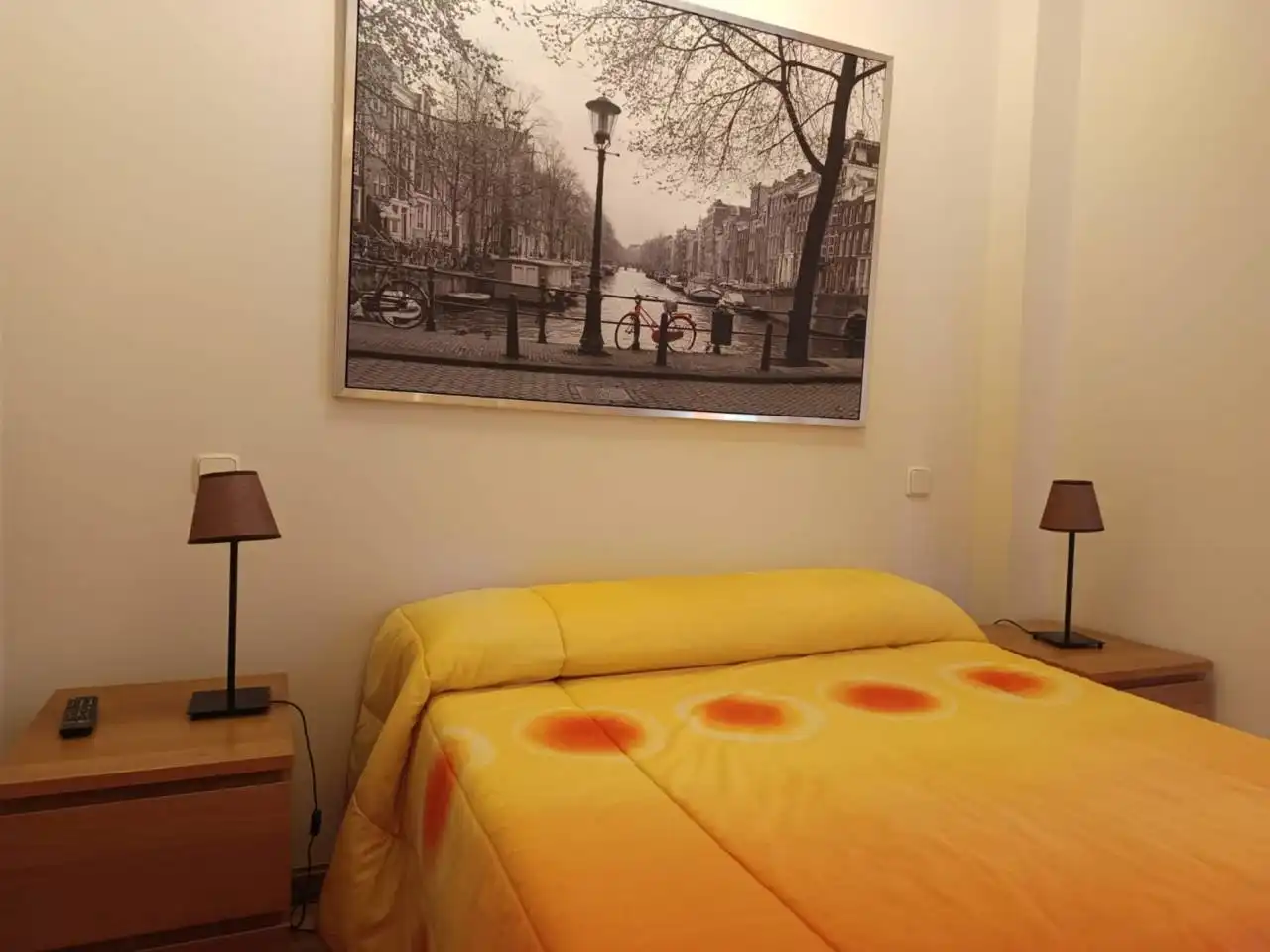 Habitación de Apartamento de alquiler en Toledo con Aire acondicionado, Calefacción y Trastero