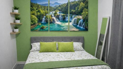 Foto 2 de Planta baixa per a compartir a Rúa de Alfonso XIII, Centro - Areal, Vigo