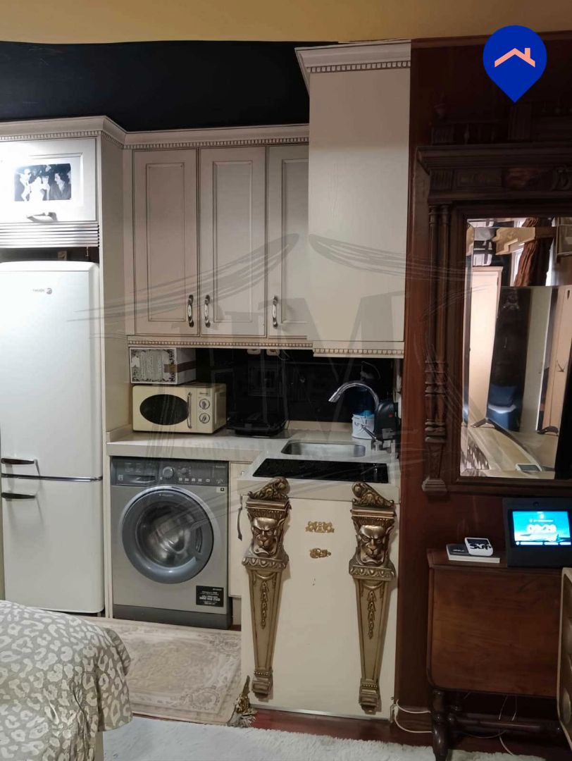 Kitchen of Flat for sale in  Madrid Capital  with Heating, Parquet flooring and Furnished